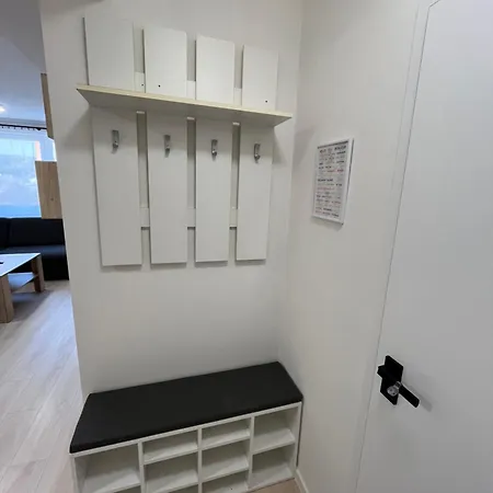 Apartman Stylish In The Heart Of The Near Aupark And The Main Station Kassa