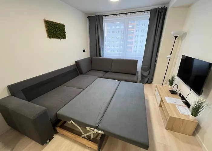 Stylish In The Heart Of The Near Aupark And The Main Station קושיצה